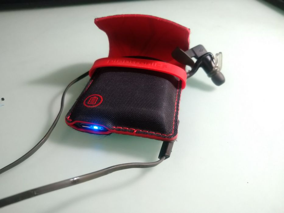 Бездротові Bluetooth навушники Plantronics BackBeat GO