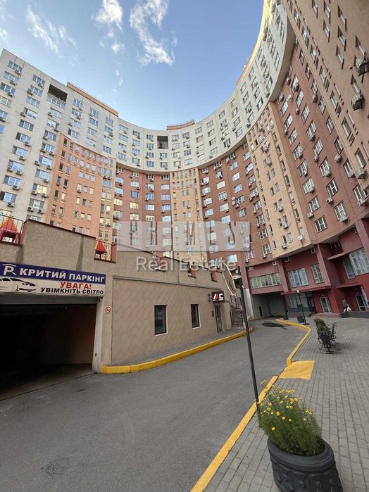 Продажа помещение без ремонта укрытие 650м2 Соломенский Ернста Федора