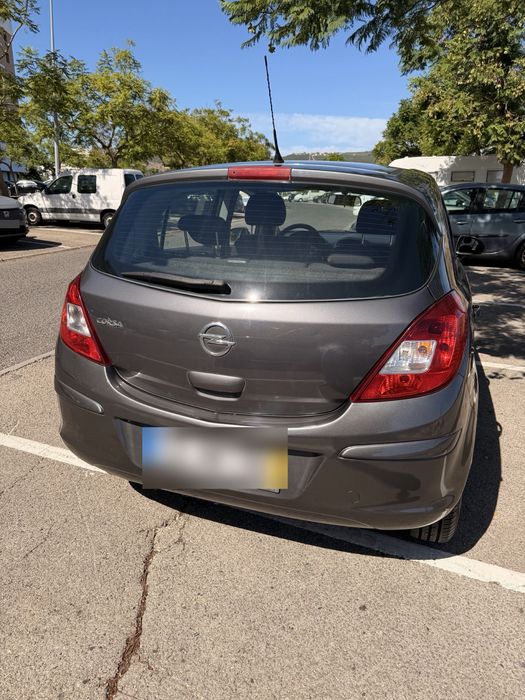 Opel Corsa 1.2 85cv | 2012 | 95.700 km foto 2