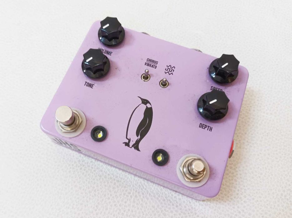 JHS Emperor V1 Analog Chorus/Vibrato - Made in USA