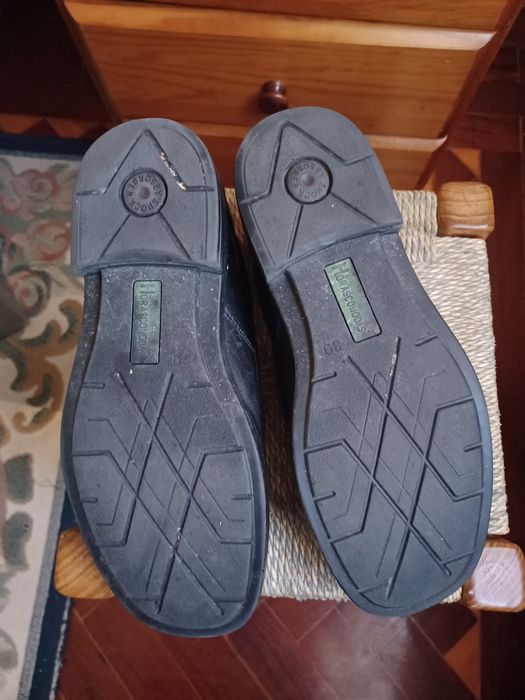 Botas e sapatos de homem tam 39