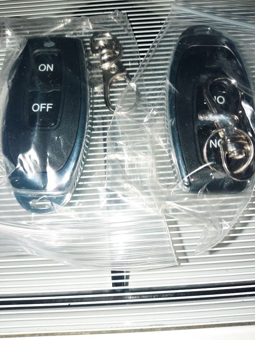 Interruptor on/off de 12v dc com 2 comandos431739570698342403