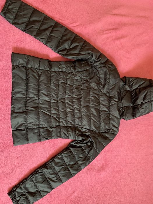 Куртка жіноча р S