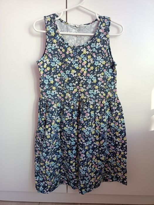 Sukienki h&m 2 sztuki, rozmiar 122/128