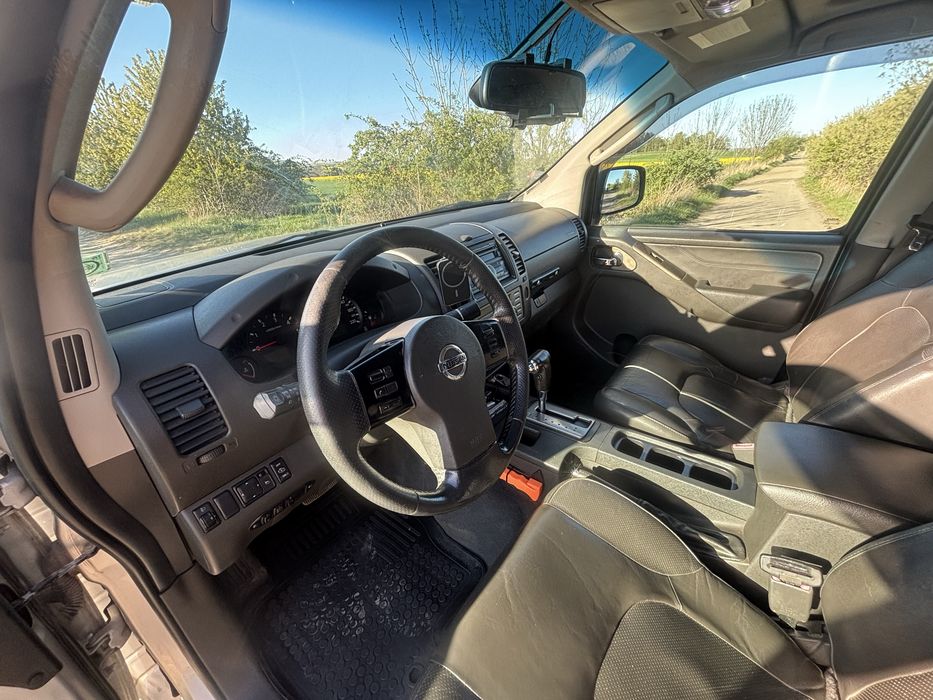 Nissan Navara D40