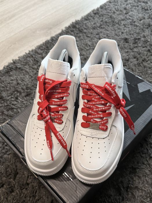 Suprame air force 1 size 42