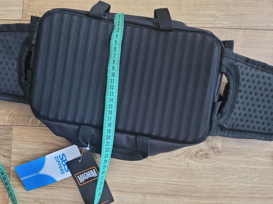 Nerka  męska Magnum LARI 5