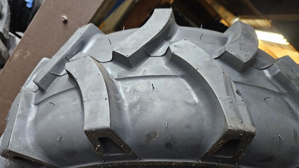 10.0/80-12 jodełki opony rolnicze 10/80- 12 napędowe kombajn traktor