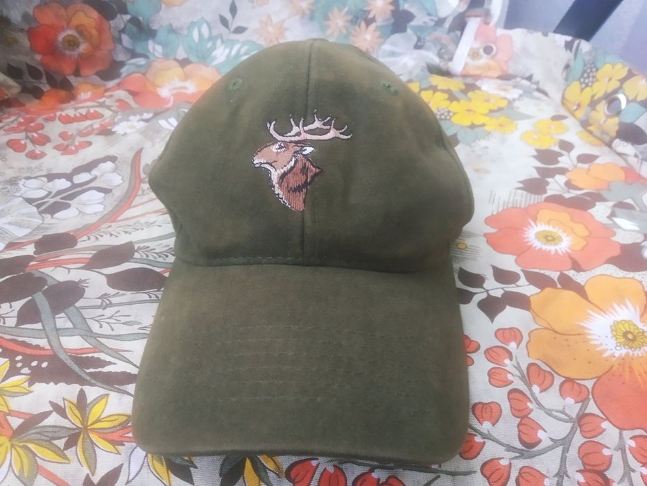 Czapka z daszkiem dla myśliwego
