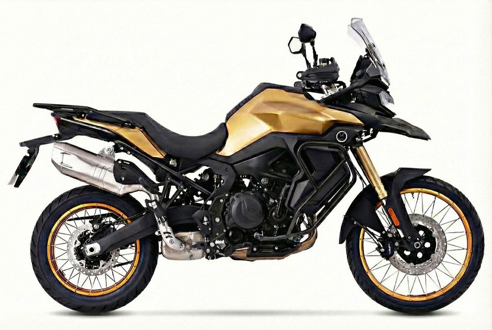 VOGE 900 DSX – Como Nova | Muitos Extras