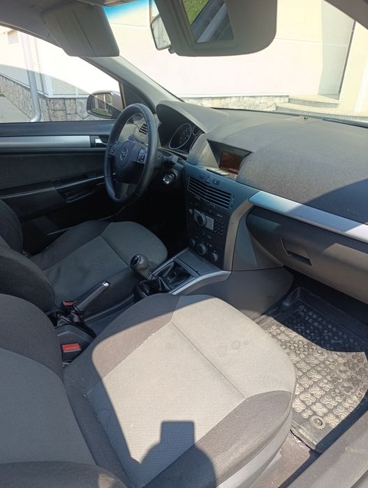 Продам opel astra h