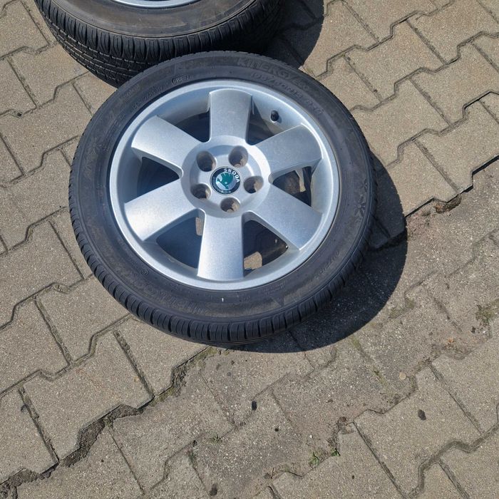 Całe koła Skoda 15