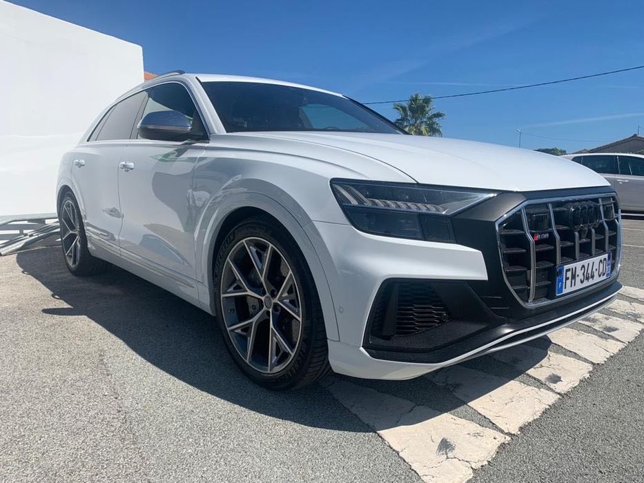 Audi Sq8 branca full