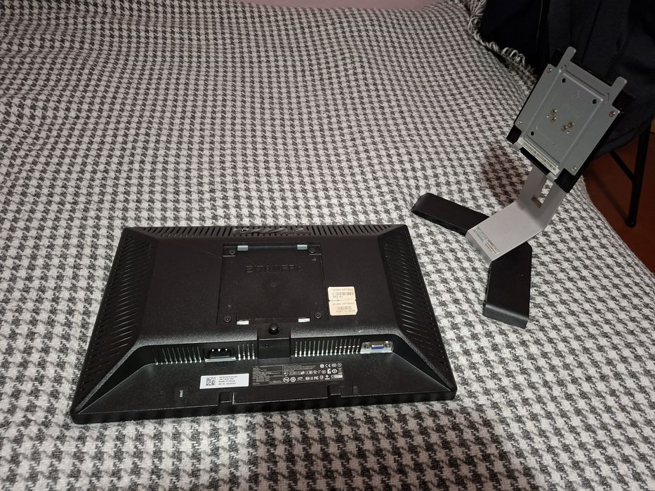 Монітор Dell E178WFP 17" 16:10 1440x900 tn+film vga