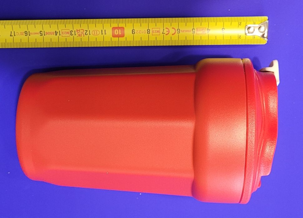 Kubek termiczny do kawy, do samochodu. Czerwony