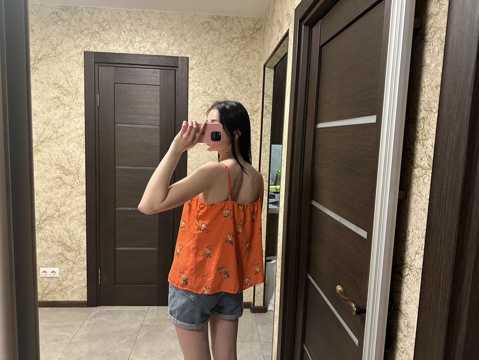 Легка літня блузка з шифону