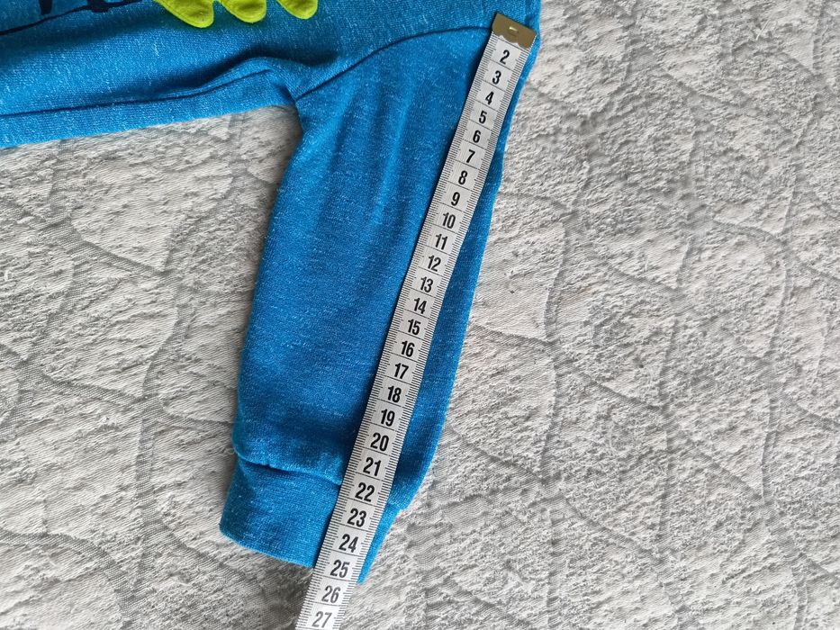 Милий светр світшот на 74