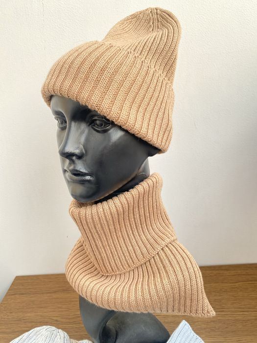 Комплект шапка и снуд меринос Италия