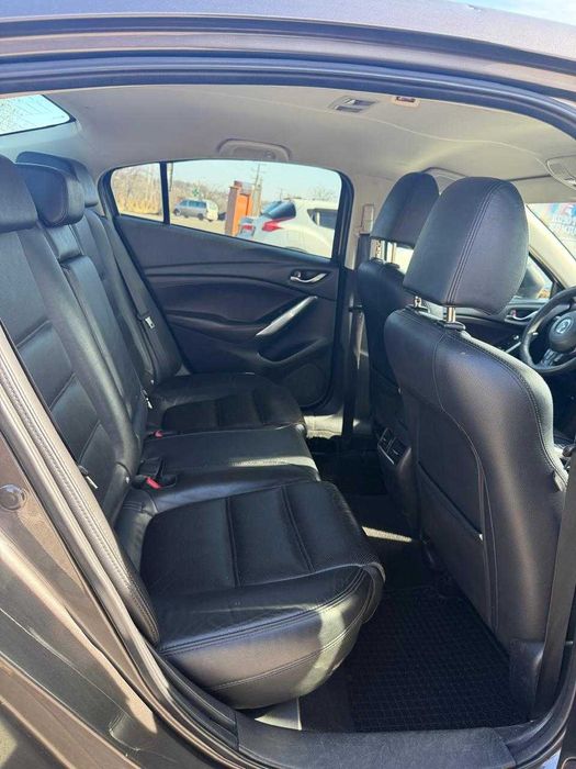 Продам автомобиль Mazda 6 2016