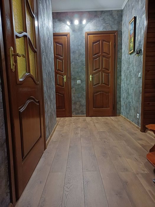 Продаж 2-К квартири неподалік Рівного