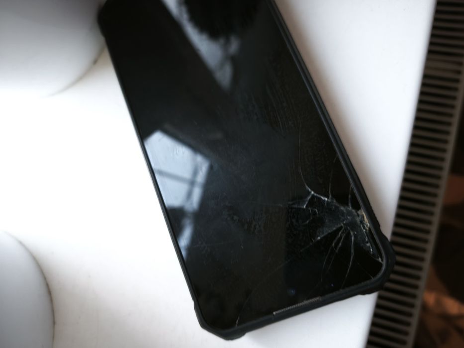 Oukitel WP15 8/128 ГБ