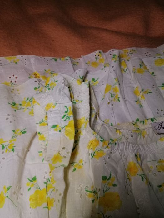 Довга сукня з лимонами