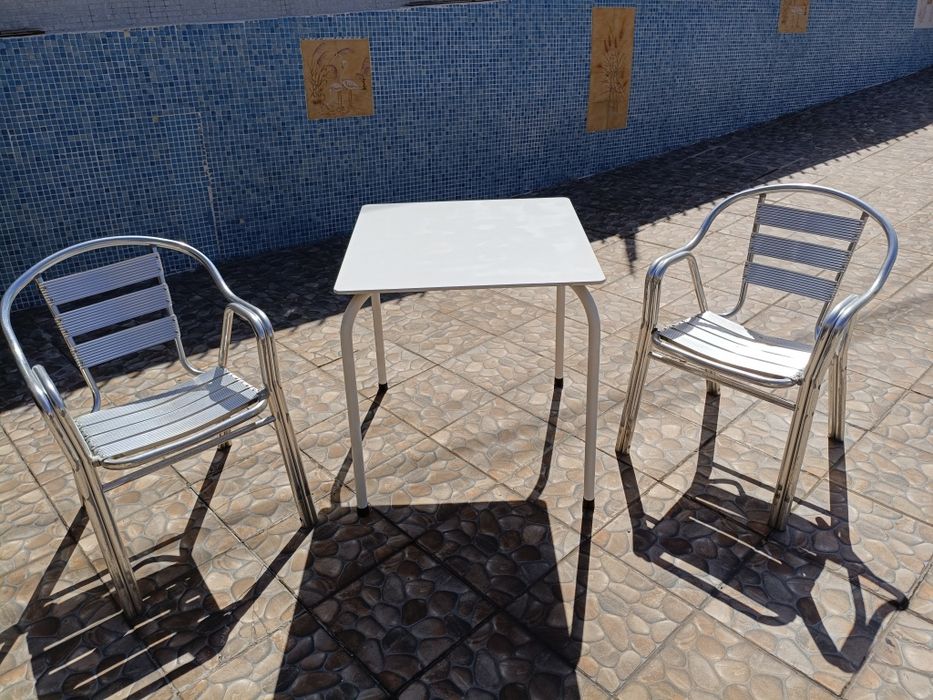 5 Mesas 2 cadeiras De Café  Restaurante Ou Esplanada  Novas