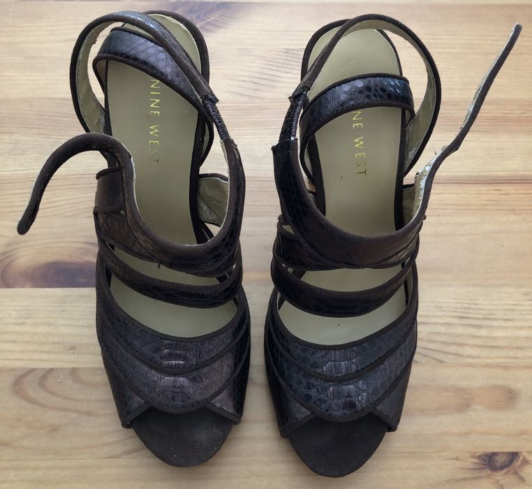Sandálias Nine West 35