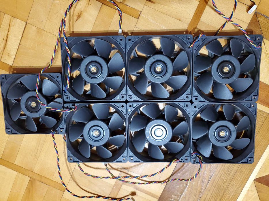 Кулер (вентилятор) Delta QFR1212GHE для Asic Bitmain 12V 2.7 A