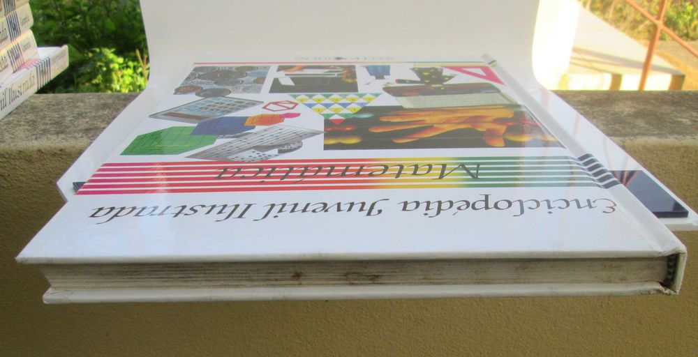 Enciclopédia Juvenil Ilustrada, Matemática (1988)