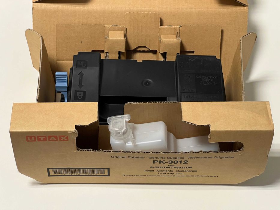Toner Original Utax PK3012 Preto - Novo