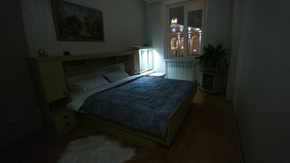 Квартира в центрі міста(2кімнатна, 59м²), Драмтеатр