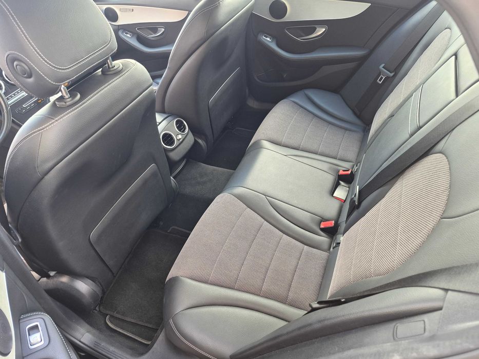 Mercedes Benz C 220D BlueTec Aut. 9G 2018 145.000Klms