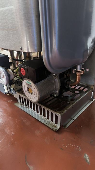 Двоконтурний котел Ferroli Італія