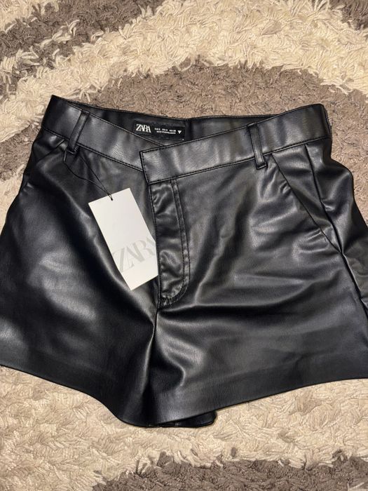 Шорти шкіряні ZARA нові
