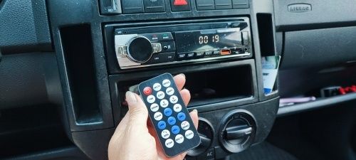 Auto Rádio 1 DIN NOVO com Bluetooth – 40€