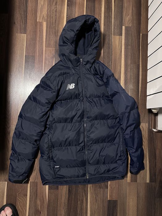 Куртка new balance
