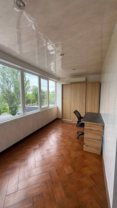 Продажа 3х.к.кв Пр.Центральный р-н Южного Буга 3/9 67000$