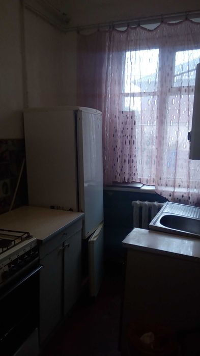 Квартиру 2х комнатную без ремонта