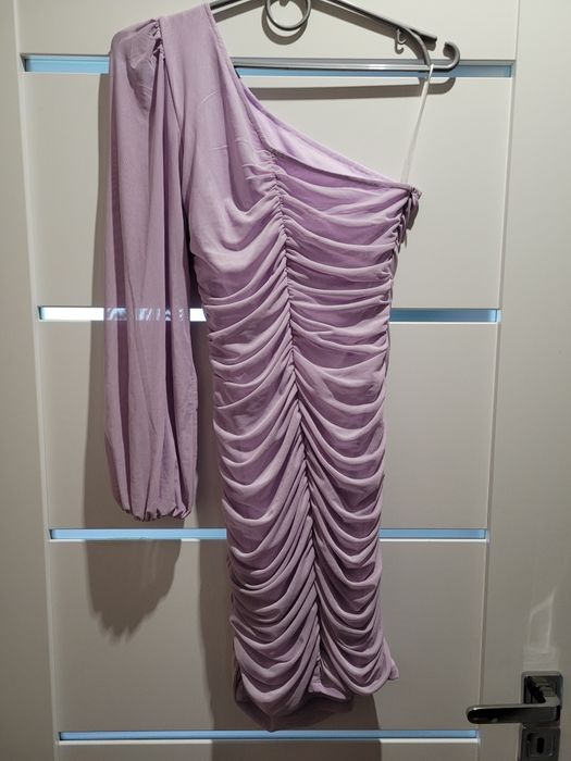 Nowa sukienka jeden rękaw XS