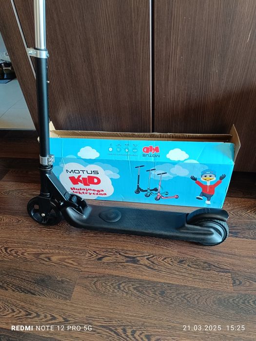 Hulajnoga elektryczna Motus Kid