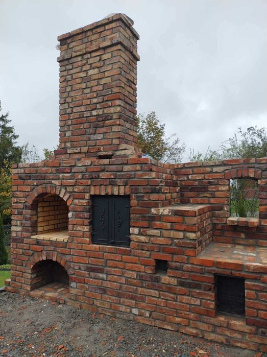 Grill z kamienia, wędzarnia, posadzka kamienna