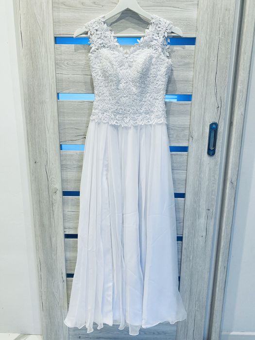 Suknia ślubna biała długa bolerko