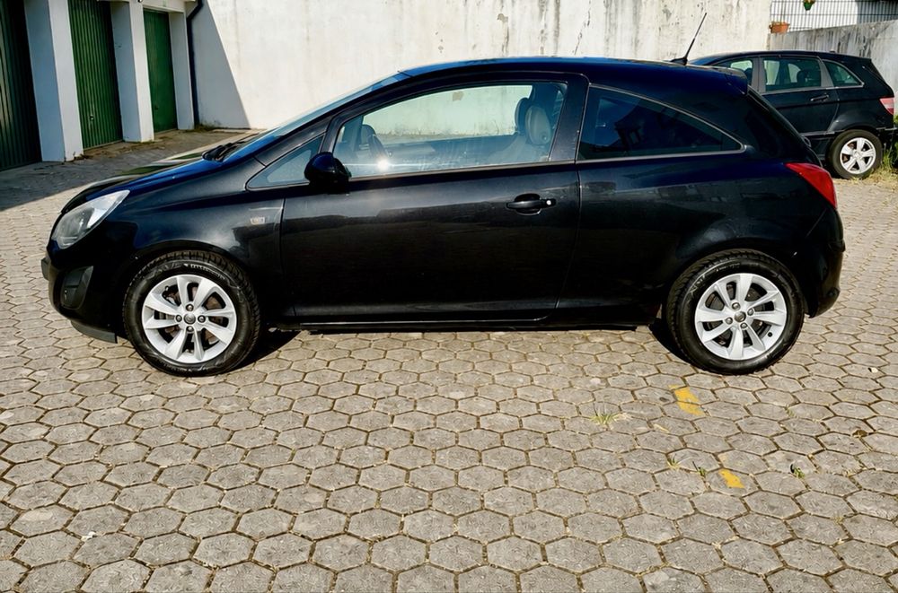 Opel Corsa D 1.3 CDTI 95cv | 3 Portas | 5 Lugares | Agosto 2014 | Excelente Estado