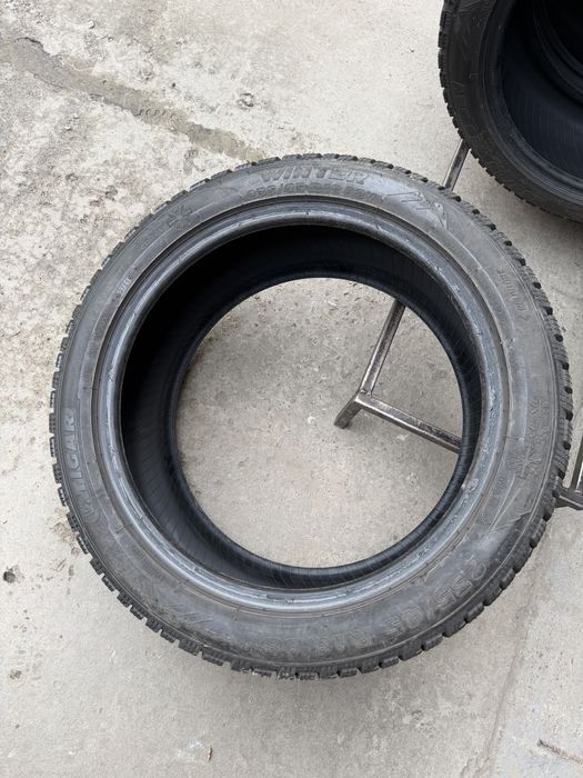 Шини зимові R18 235 45 Tigar winter Склад Осокорки RLX