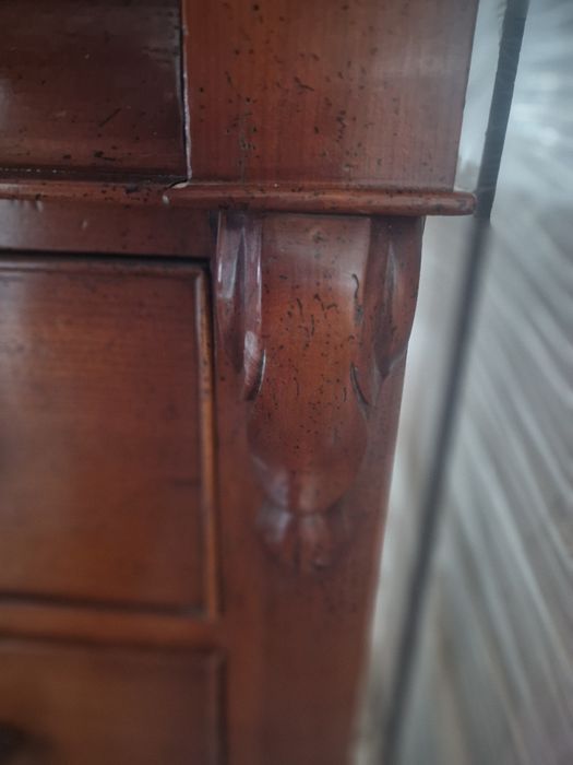 Comoda vintage com 5 gavetas