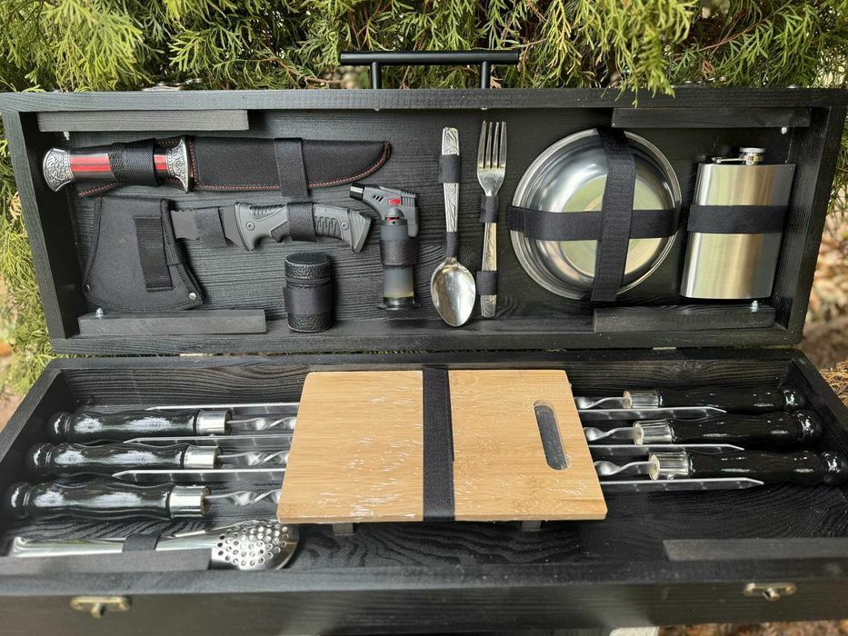 Подарунковий набір шампурів у кейсі чоловіку куму на день народження