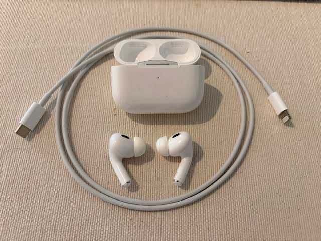 Apple AirPods Pro 2