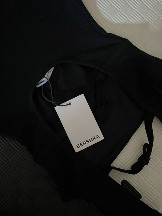 Коротка сукня bershkа, нова