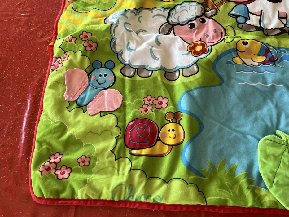 Tapete de atividades Chicco Sensorial e com Sons